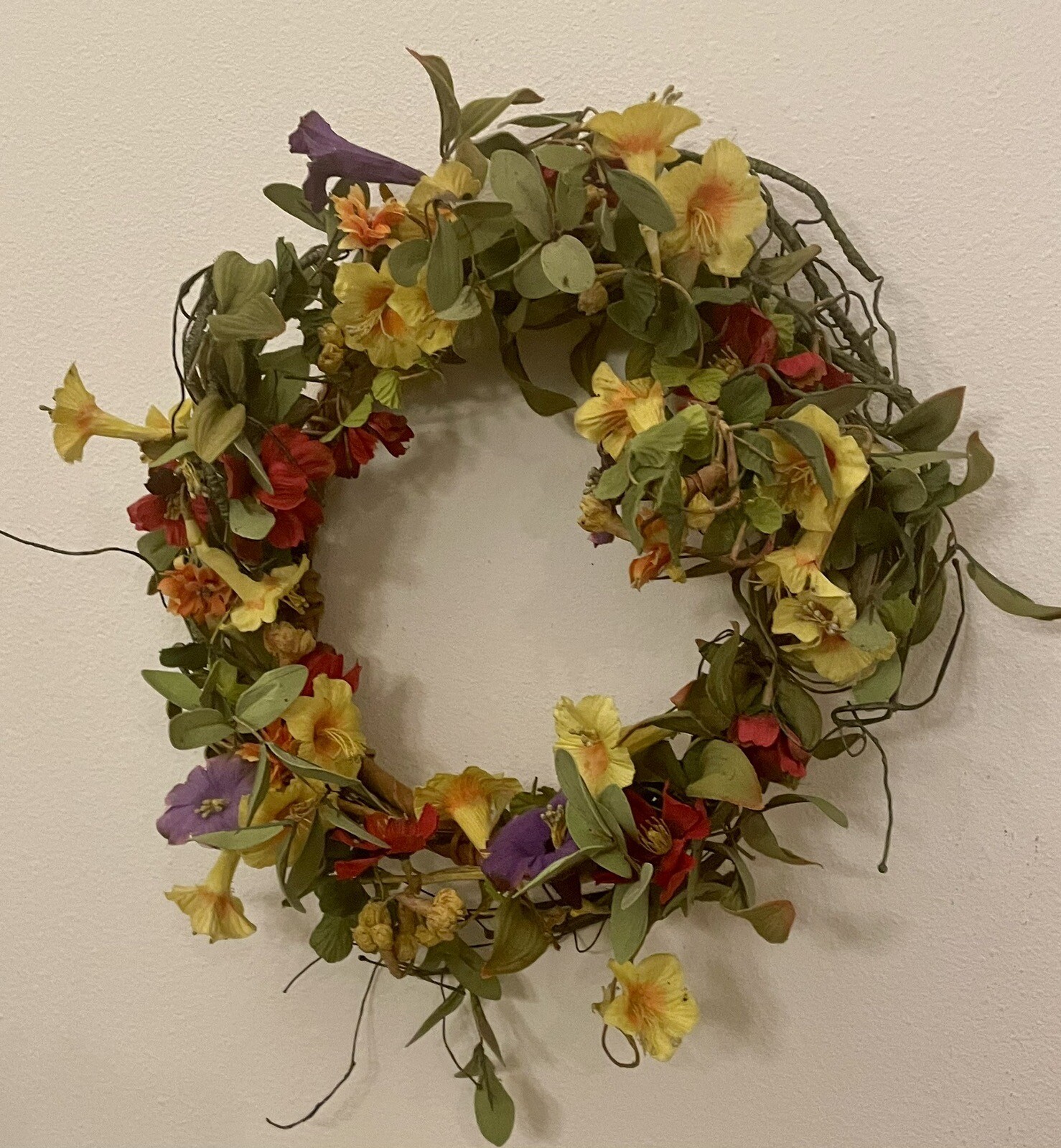 15” Artificial Spring Summer Mixed Flower & Leaves Wreath