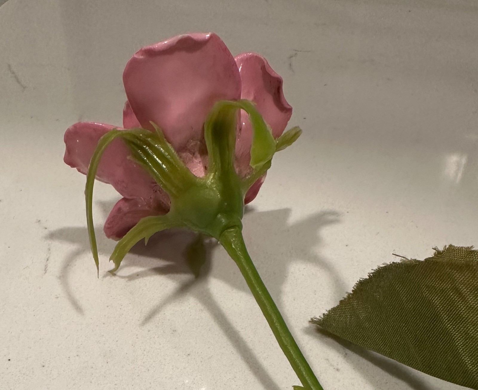 Vtg Porcelain Flower Pink Rose Long Stemmed Plastic Stem Leaves Bone China 12in