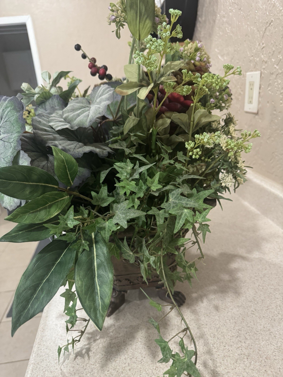 NDI Natural Decorations Inc Luxury Faux Floral Arrangement 976-316 Signed Tag