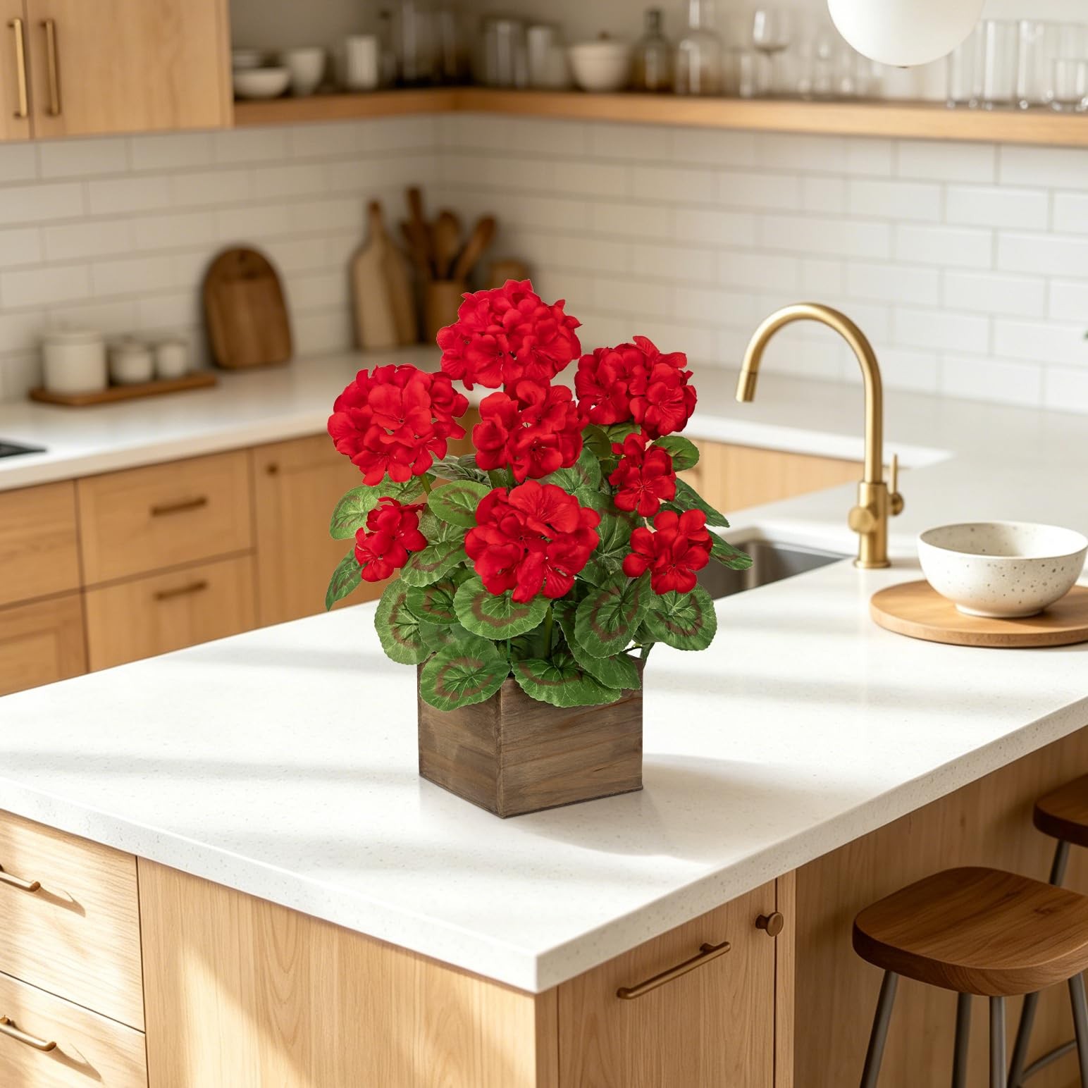 Artificial Geraniums Flowers in Square Wooden , Faux Red Silk Geranium Potted…