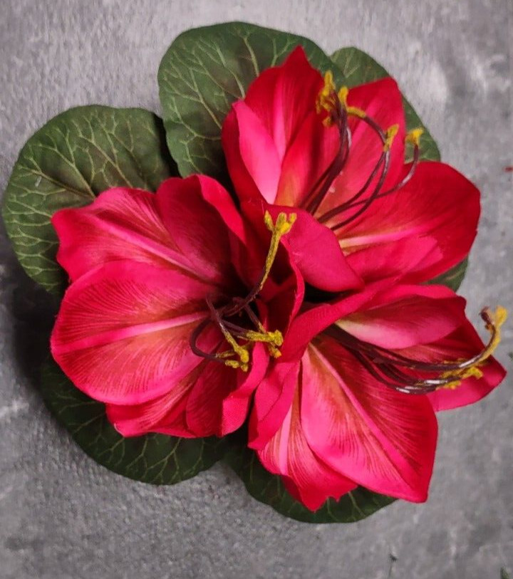 Artificial amaryllis flower table favor decoration