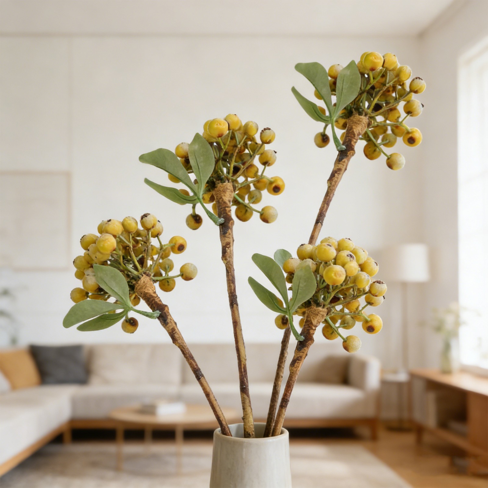 Berry Flower Arrangements for Weddings and Charming Home Decor Solutions