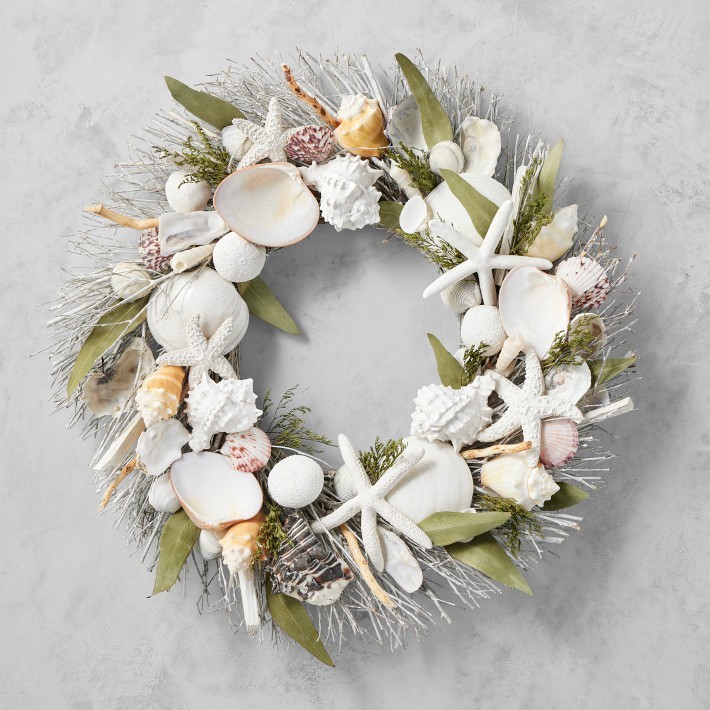 Eucalyptus Lagoon Dried Wreath, 20″-Williams Sonoma|46610