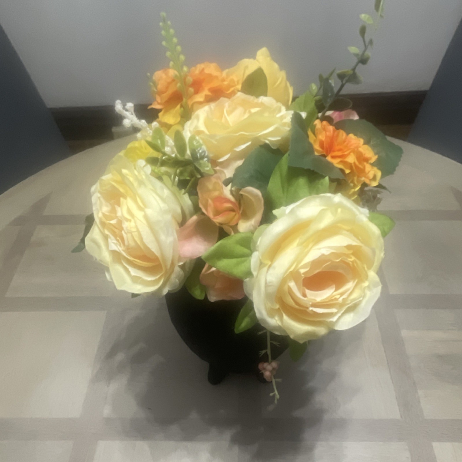 Artificial Silk Yellow Orange Rose Flower Arrangement in Black Vase