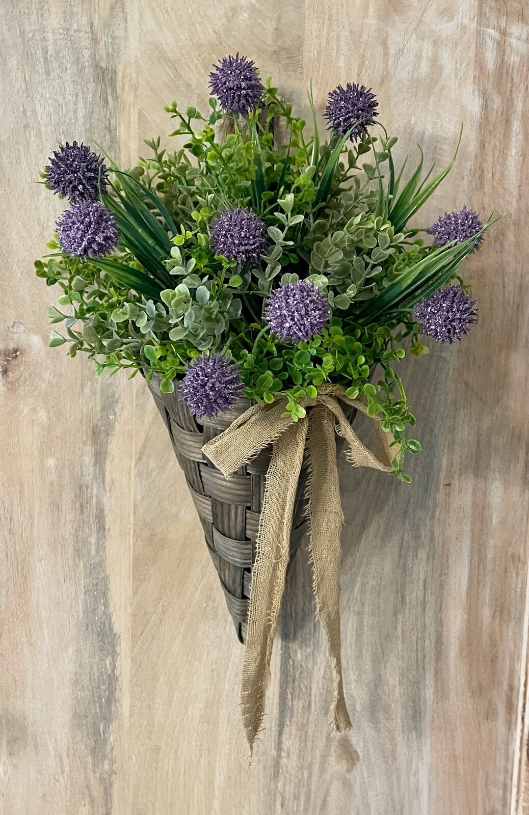 New Primitive Farmhouse PURPLE FLORAL PEPPER GRASS WALL BASKET Cone Hanging