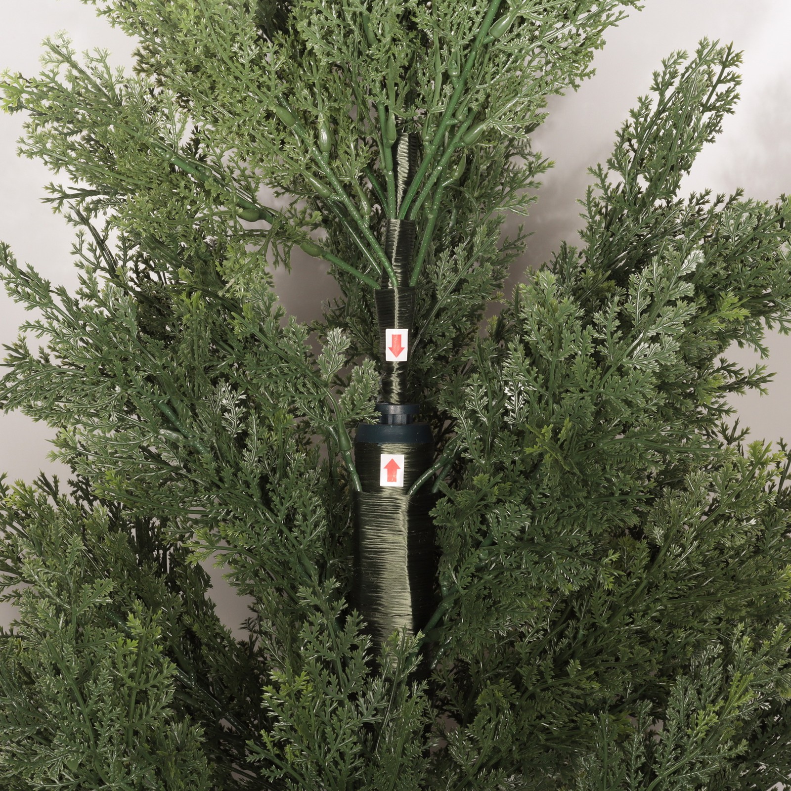 5FT/6FT Realistic Potted Artificial Cypress Tree Garden Porch Topiary Plant Deco