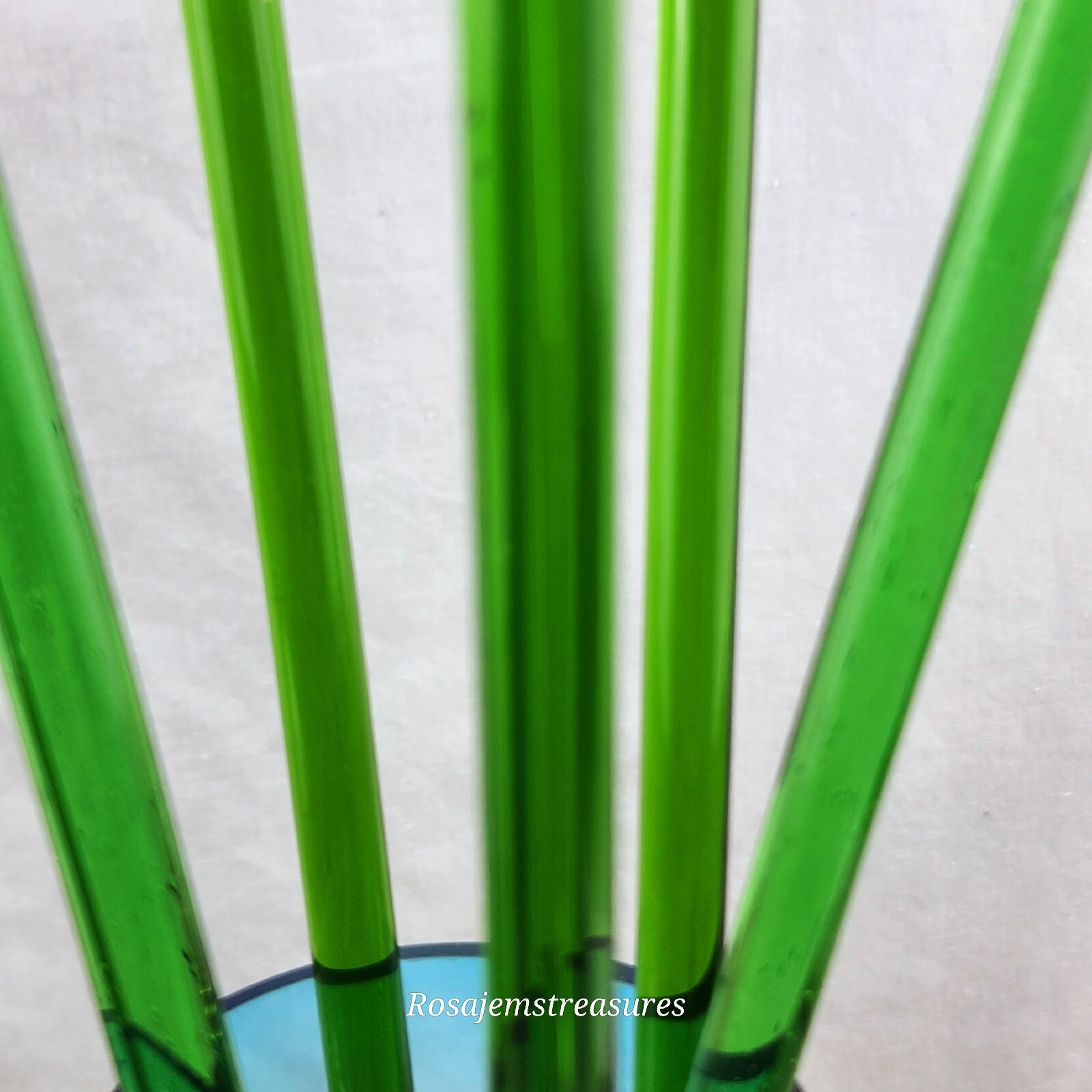 GORGEOUS DESIGNS, Hand Blown Artificial Flowers Bouquet with Glass Vase, 20″ H,