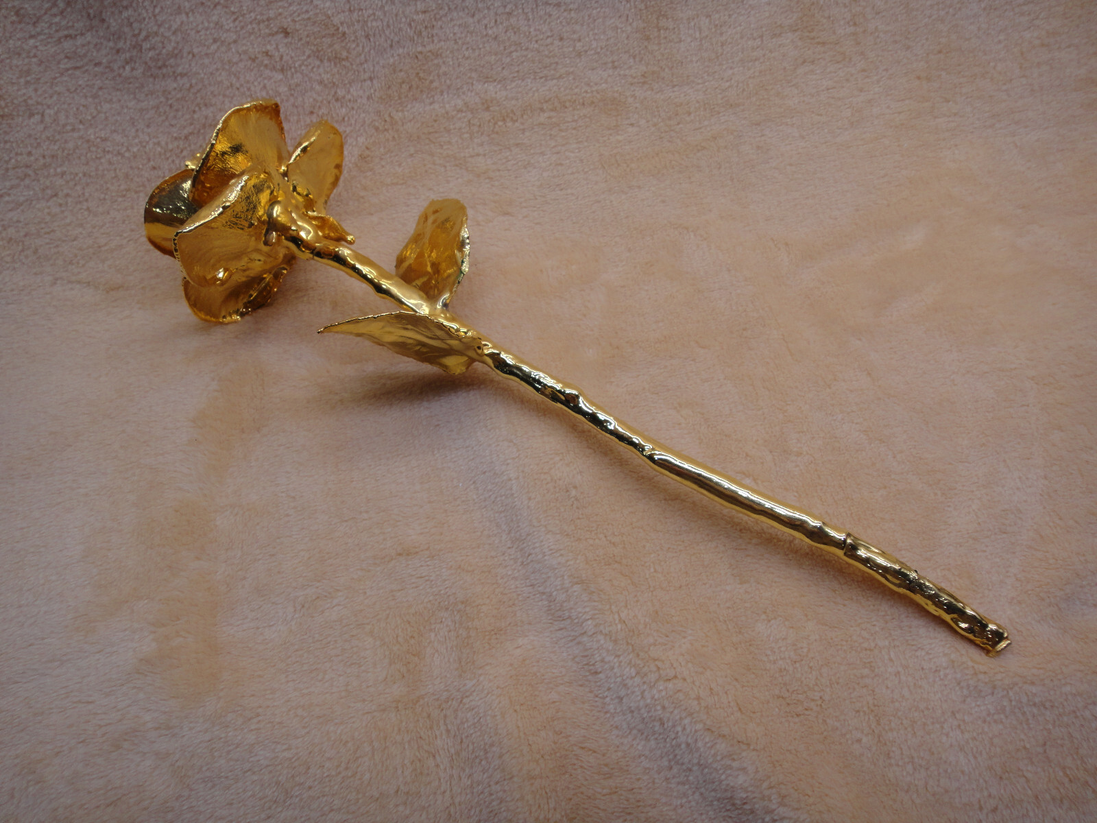 Gold Plated Long Stemmed Rose 11″