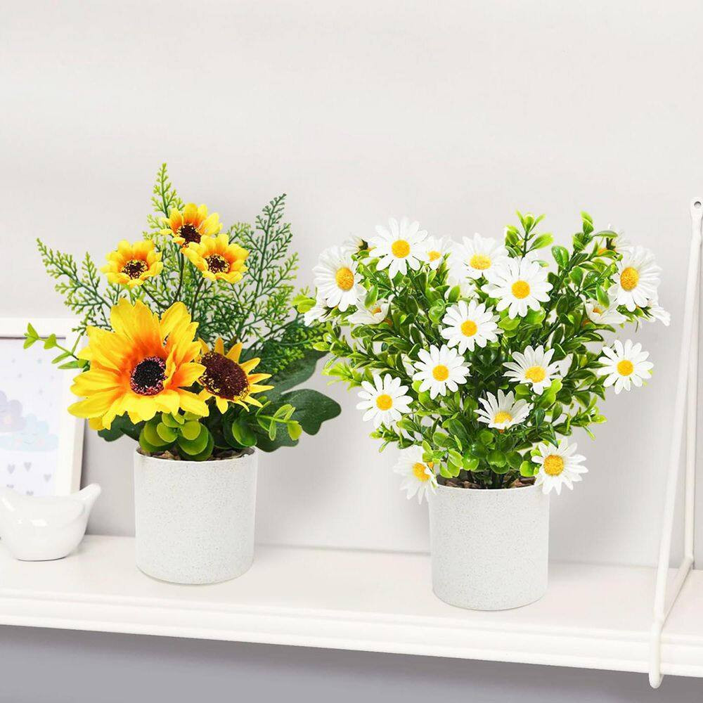Small Artificial Potted Flowers Garden Statue, 4-Pack