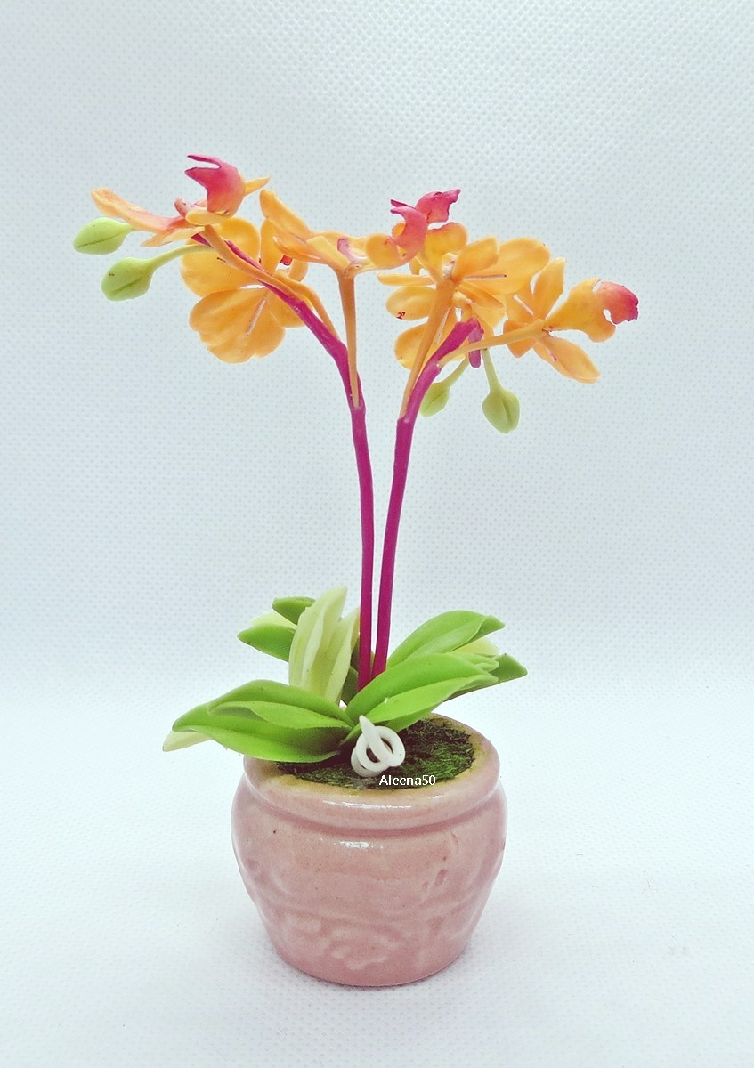 US Stock 4″H Handmade Air-Dry-Clay-Crafted Phalaenopsis Orchid Arranged in Pot