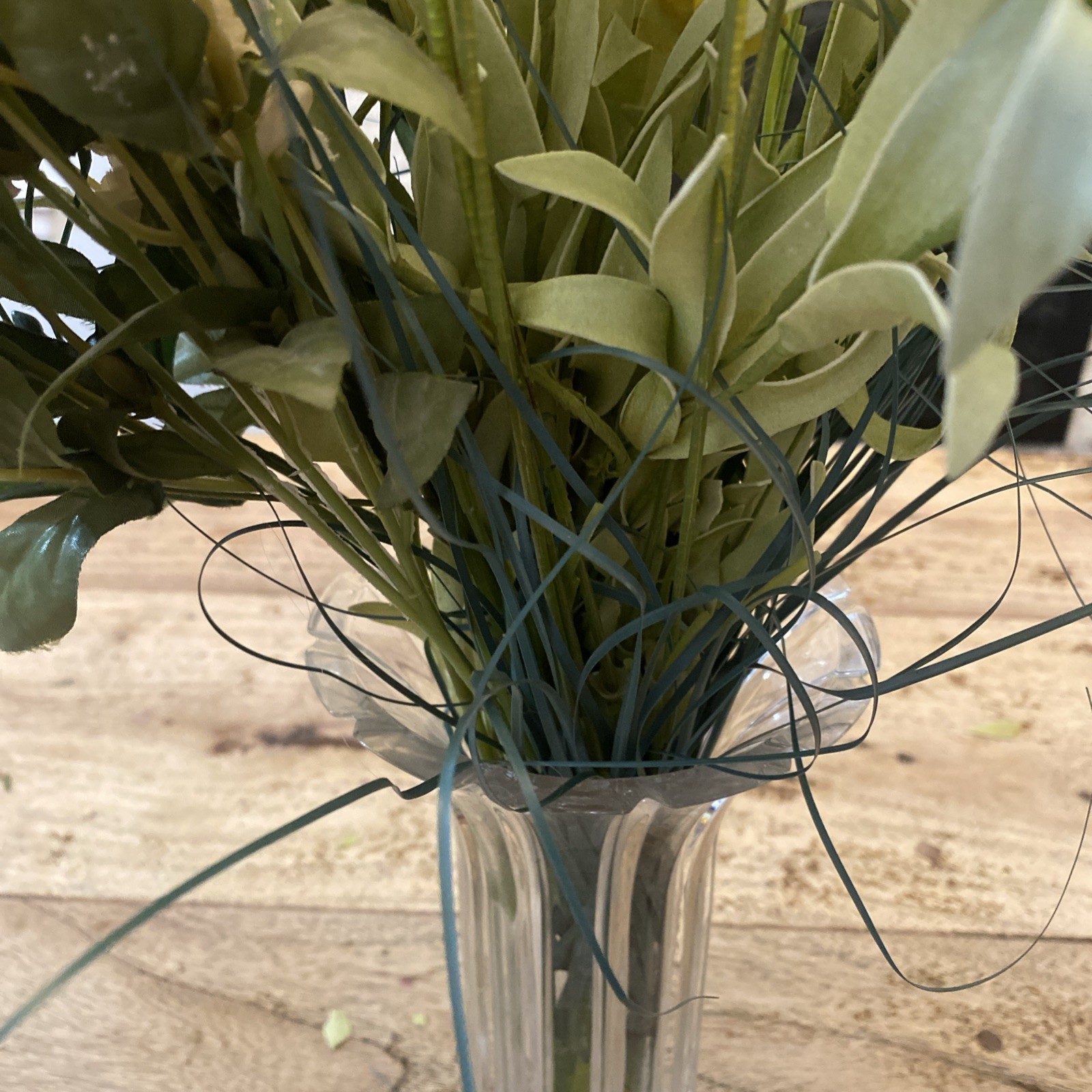 ARTIFICIAL FLOWERS ONLY… YELLOW, WHITE, PINK, LIGHT PINK, AND GREENERY NO VASE