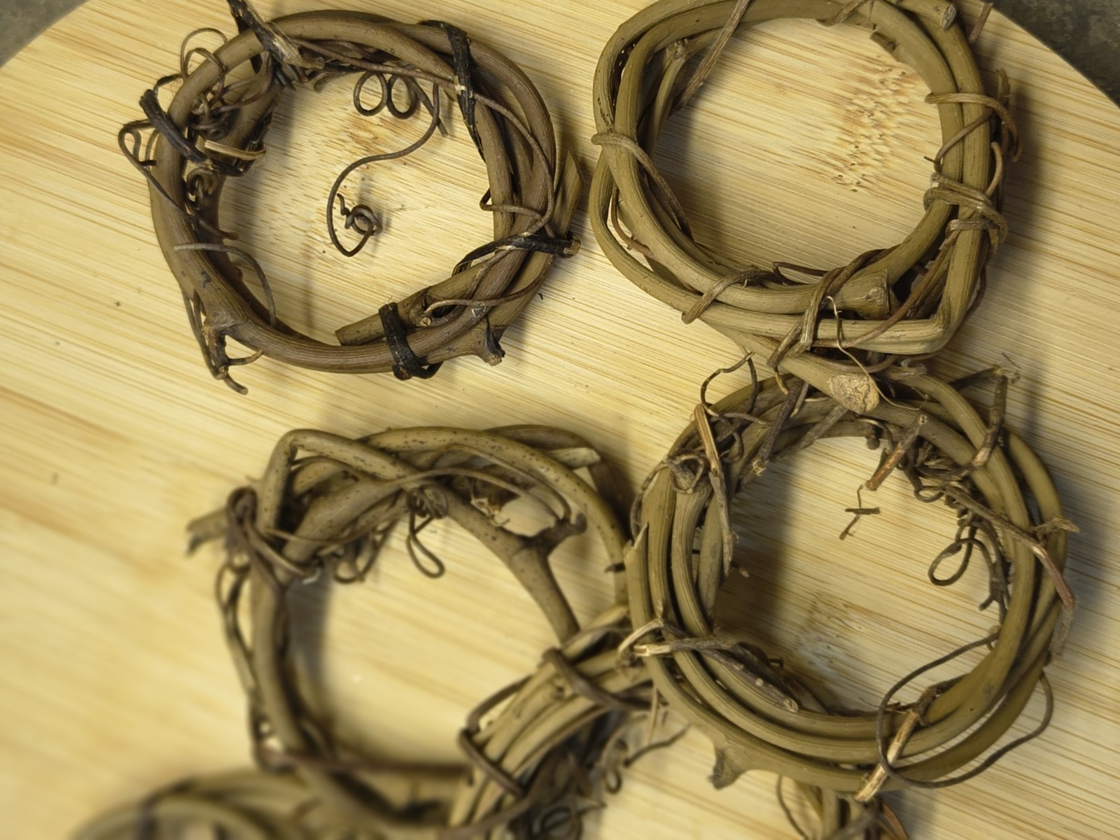 8 Handmade Small Grape Vine Wreaths Decor Art Projects Napkin Rings Decorations