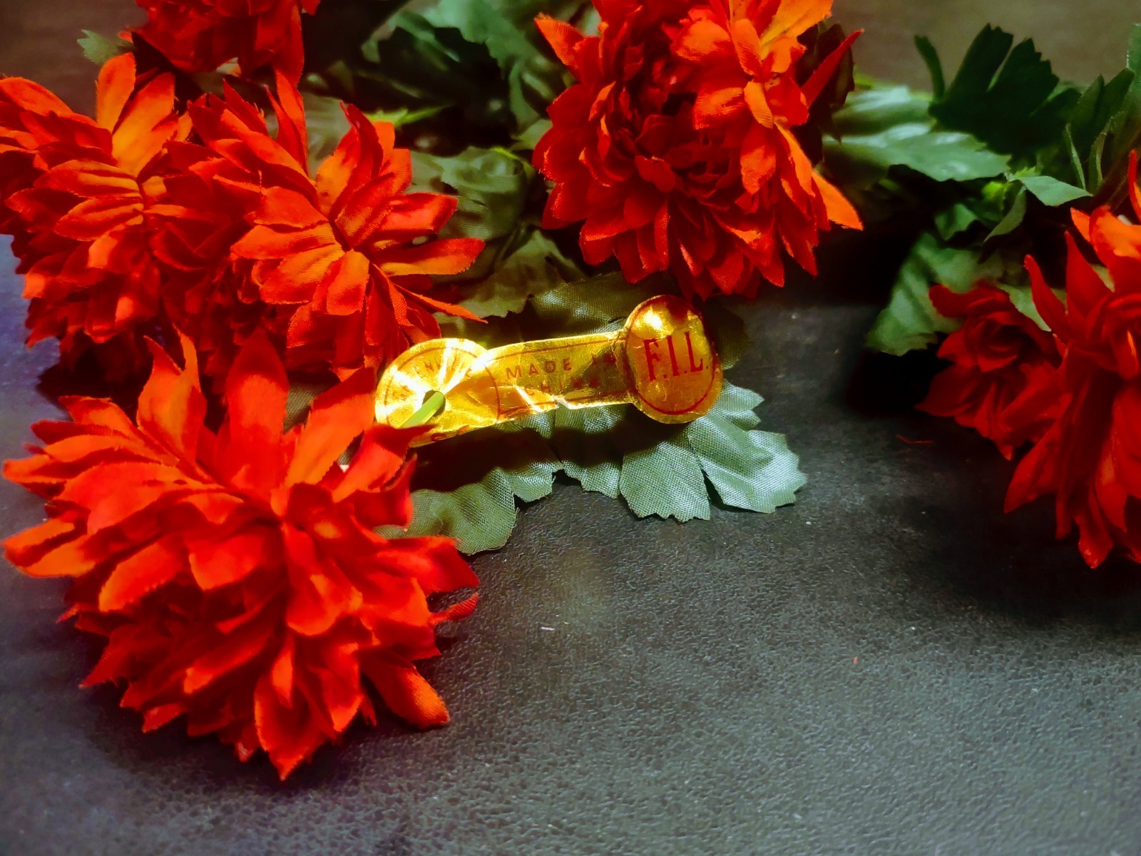 15″ Vintage Silk Strawflower Flower Bush with 10 Stems, Autumn Orange