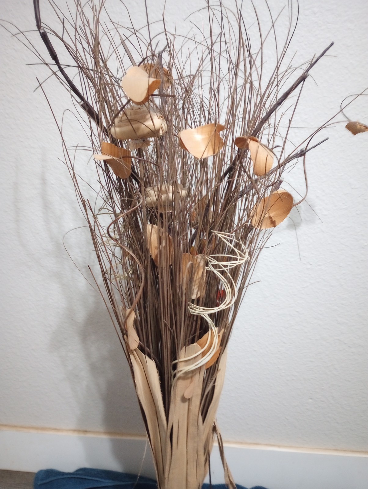 35″ Artificial Floor Arrangements Natural Grass bouquet in vase, with Lights