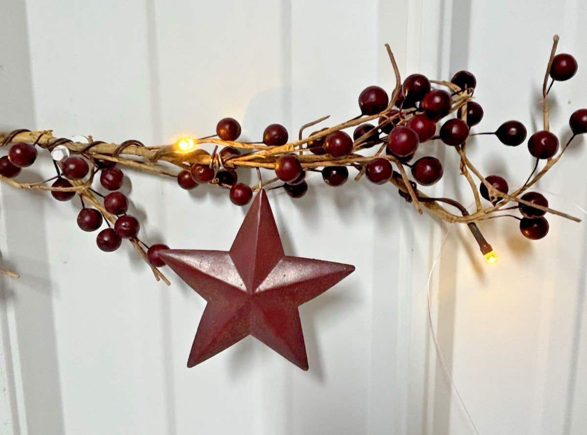 LED Lighted 5 Ft Burgundy Berry Garland with 2 Painted Stars