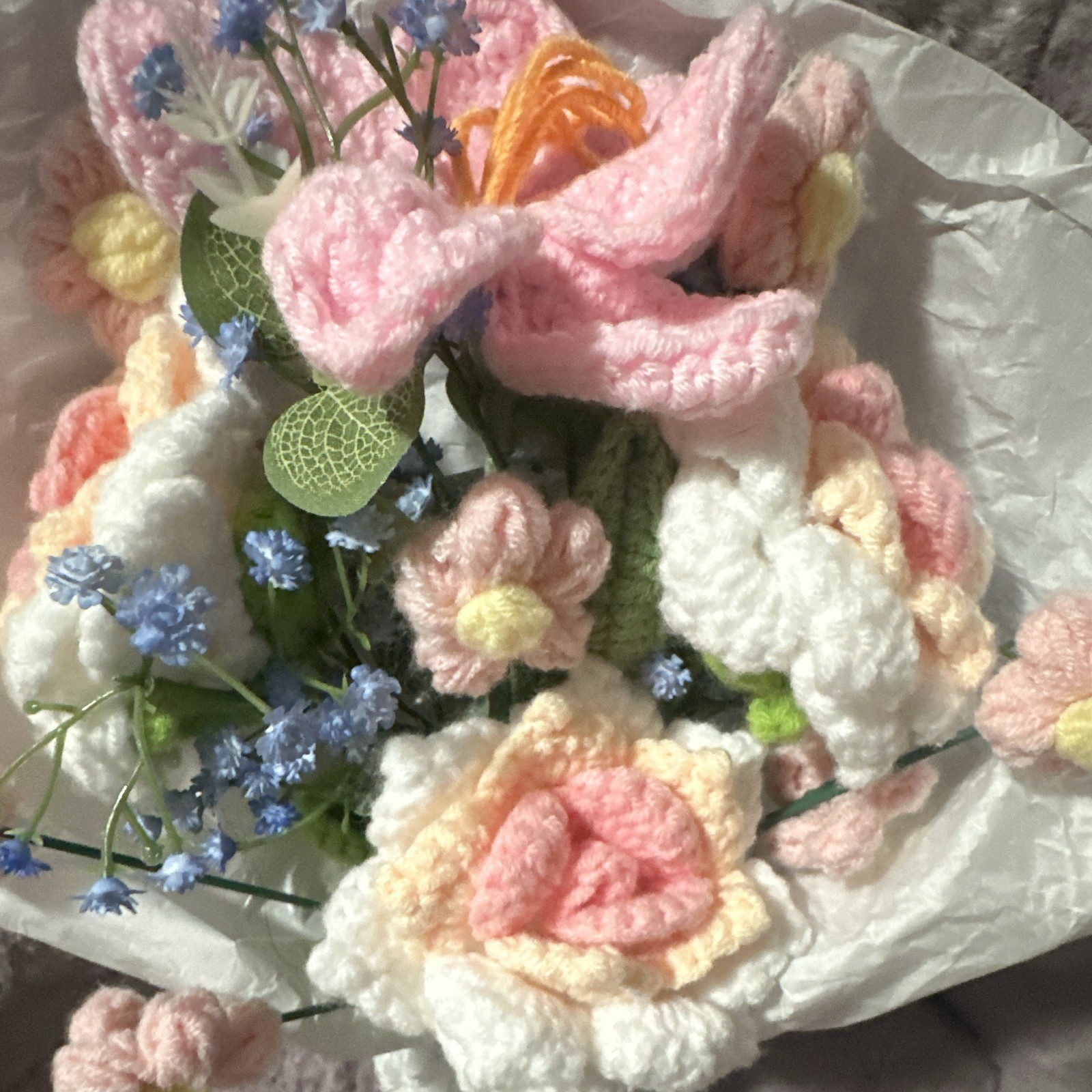 Handmade Crochet Yarn Artificial Mixed Flower Bouquet Pink White Blue Green