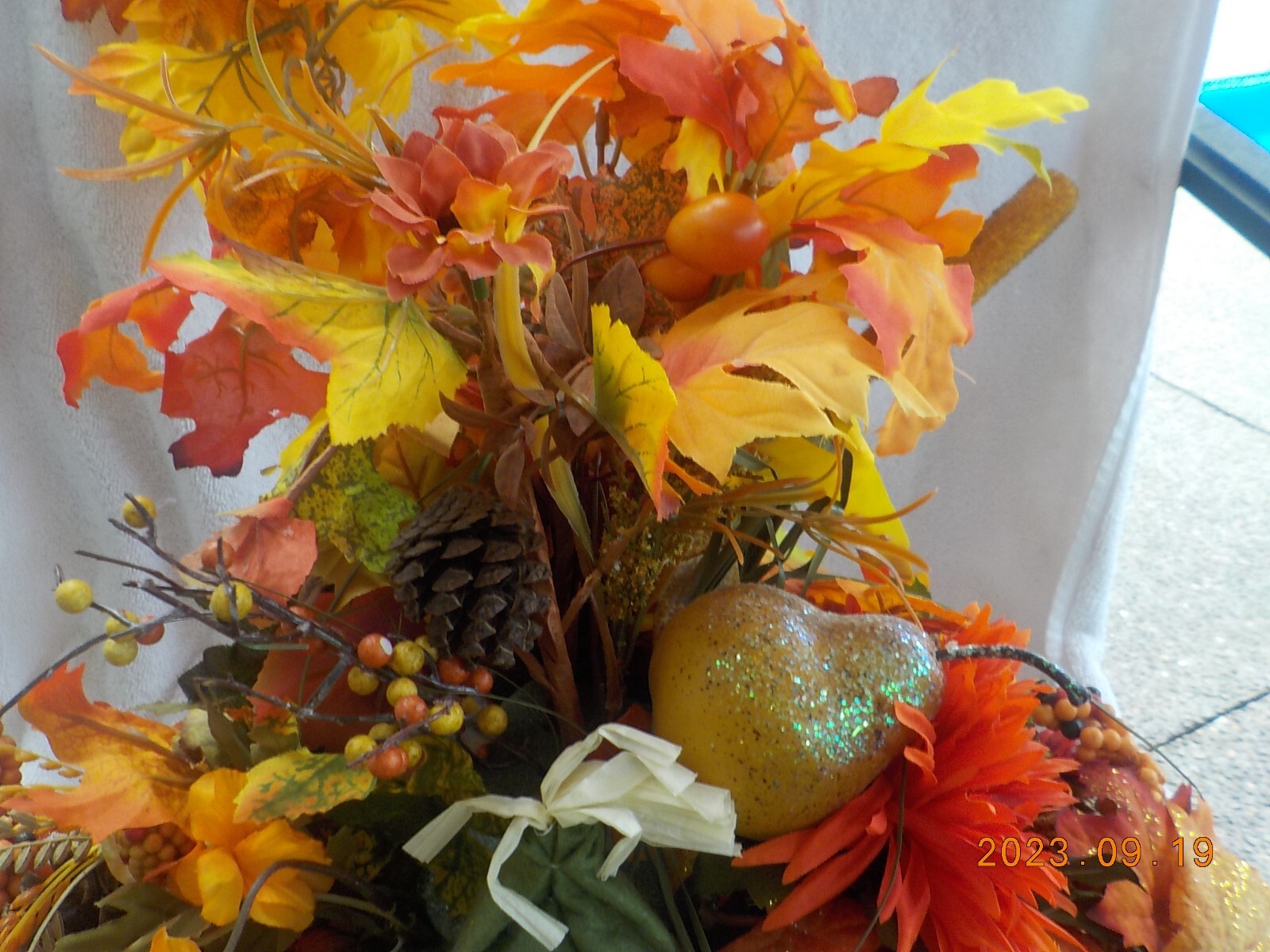 Fall Thanksgiving artificial centerpiece Floral arrangement plus leaf garland