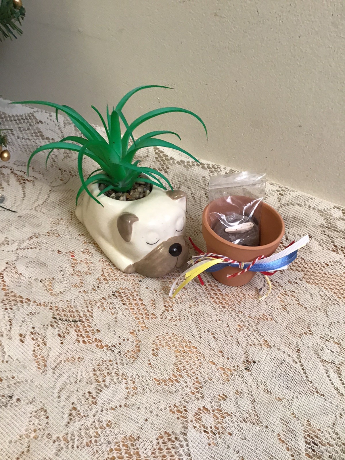 Dog & Clay Pot Succulent Planter- Brown & White Ceramic Dog – Home Decor