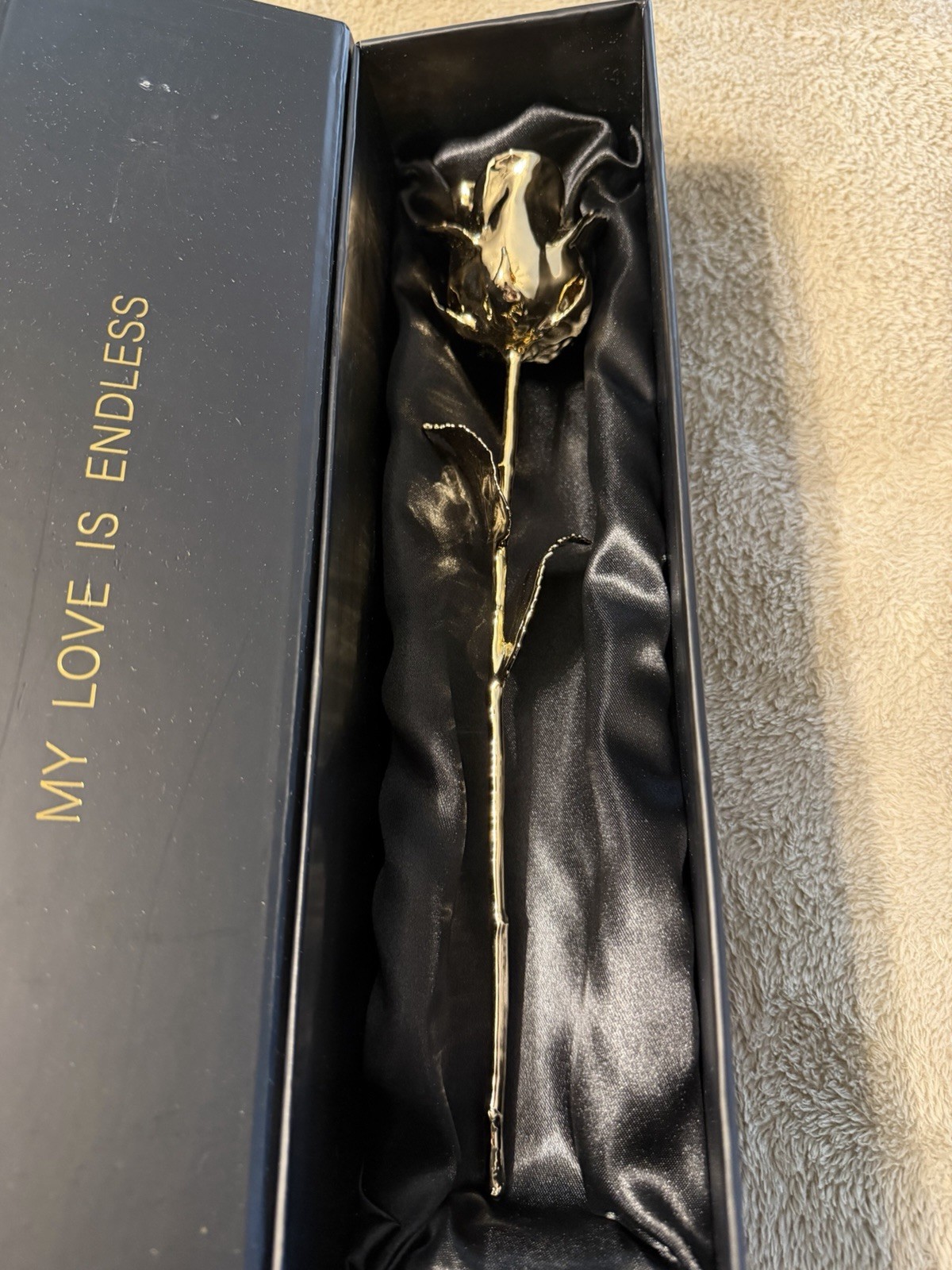 RYGALIA 24K Gold Dipped Fresh Rose Flower Stem, Lux Collection Gift Box