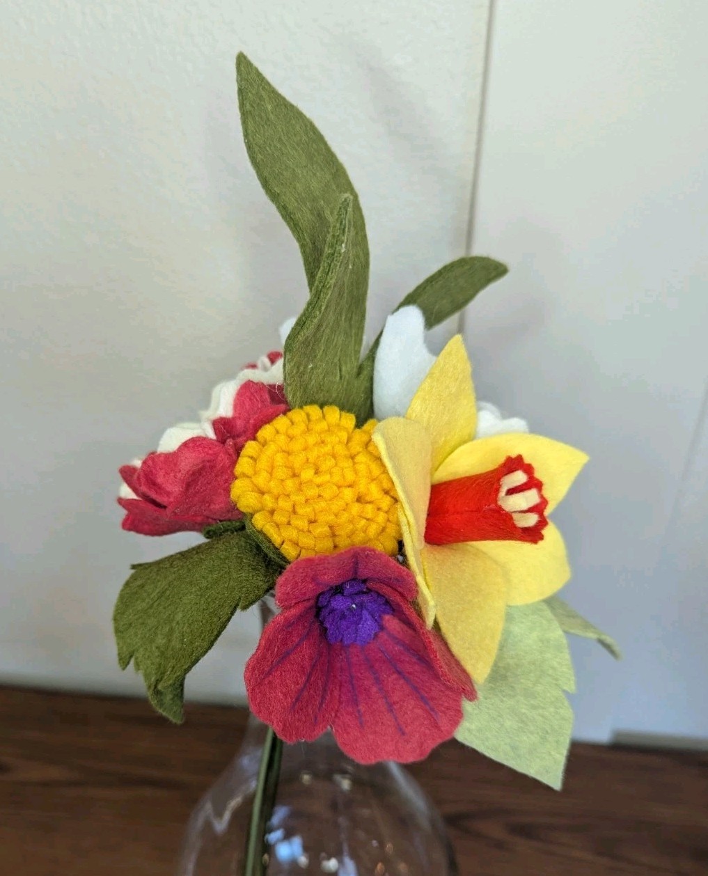 Beautiful Hand Cut Wool Blend Felt Flower Bouquet Gift Wrapped/Great Gift Idea!