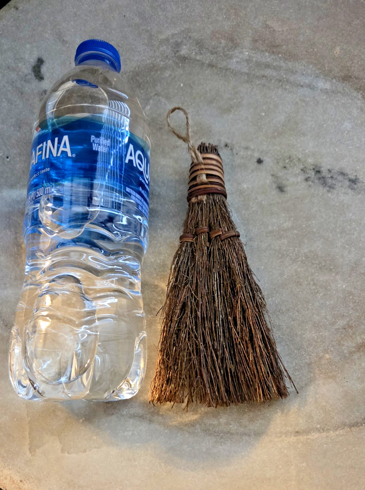 Whisk Mini Cinnamon Scented Broom 6 Inch Rustic Twig Mini Cleaning Decor