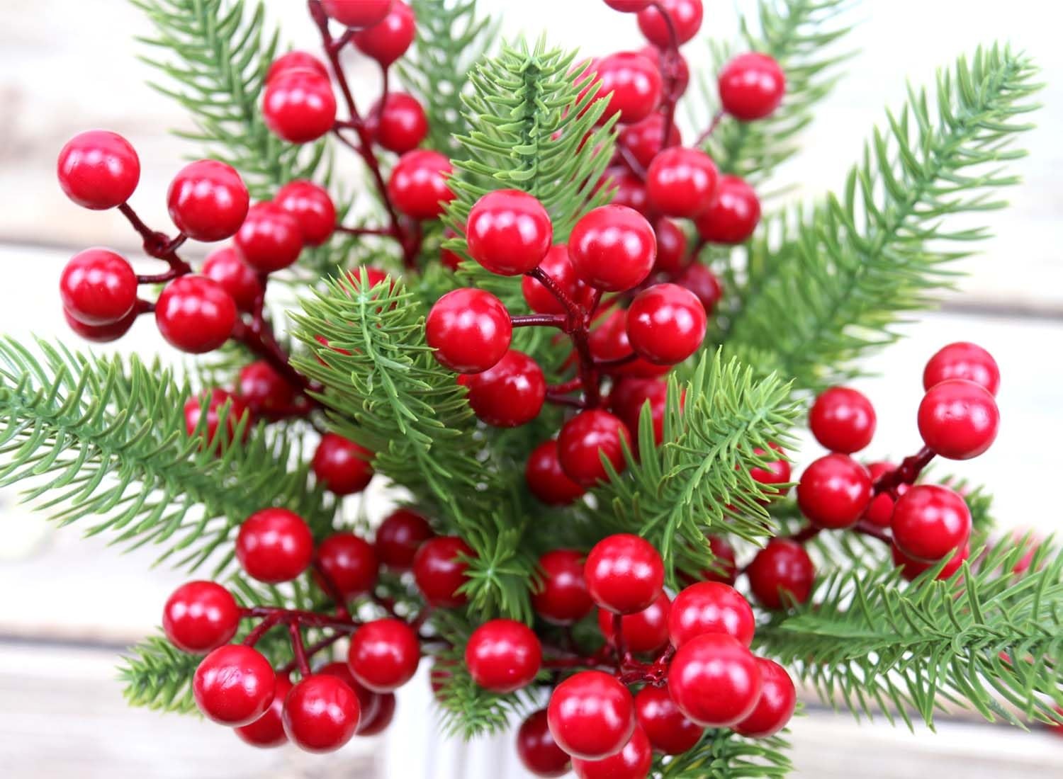 30 Pack Red Berry Stems, Artificial Holly Berries for Christmas Tree Picks De…