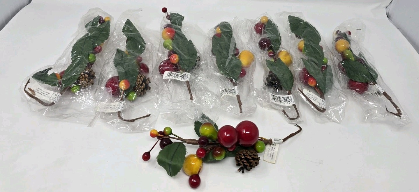 Vtg Woolworth Artificial Red Berry & Pinecone Christmas Floral Decor (Set Of 8)