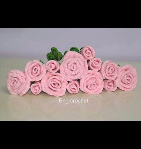 Flowers crochet bouquet decor rose floral handmade pinkish set of 10+the vase