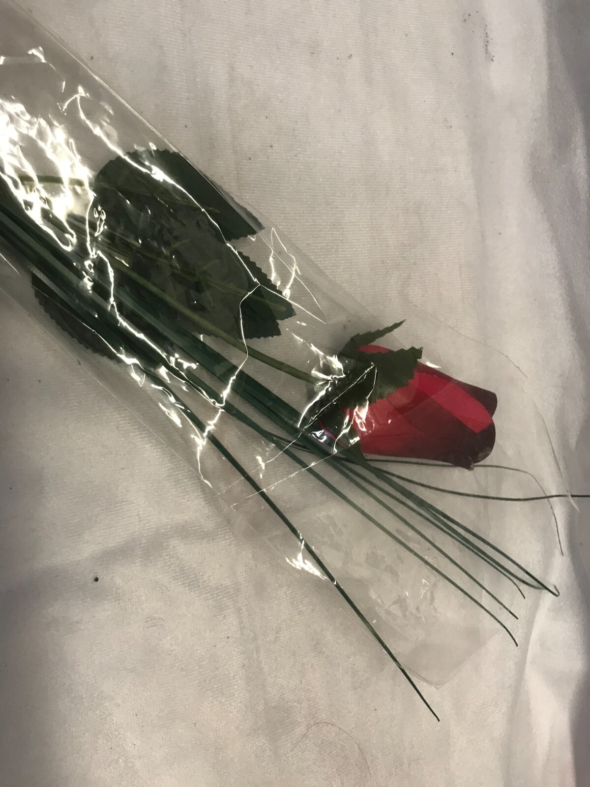 Single Artificial Flowers, Real Looking Blush Fake Rose Long Stem Silk Artificia