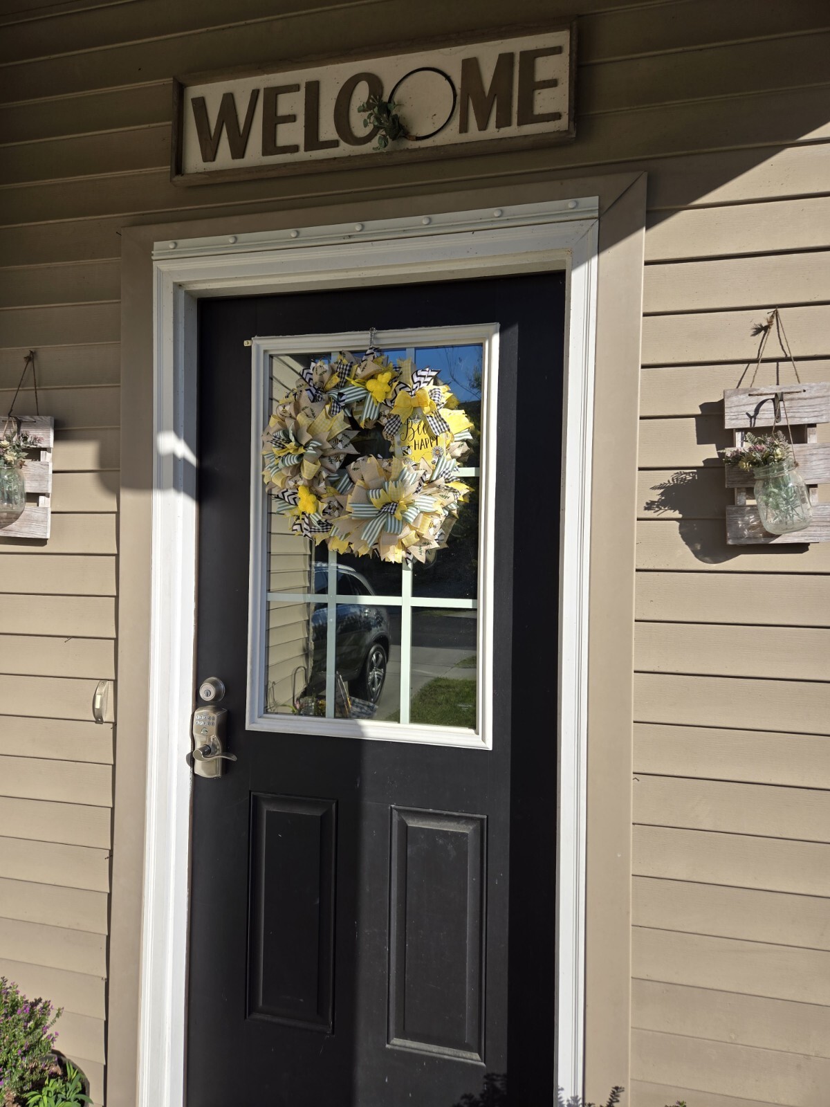 BEE happy WELCOME Spring Summer Fall Front Door Wreath Wall Decor Yellow Green