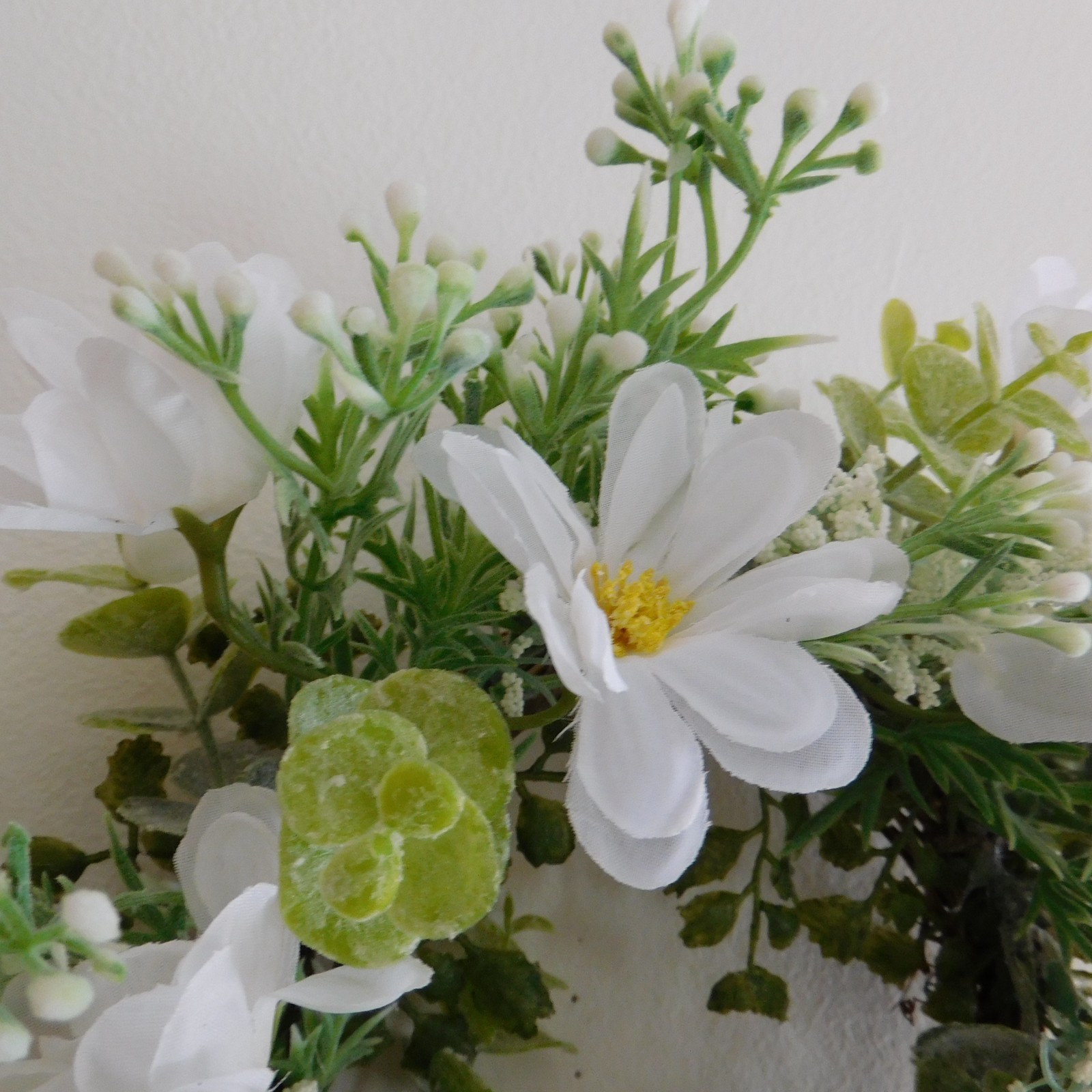 Dusty Miller Mini Wreath Eucalyptus White Flowers Candle Ring Wedding decor