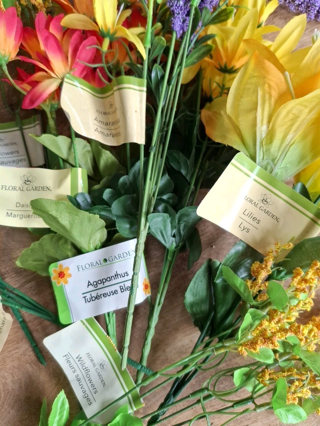 Artificial Flowers Bundle. Daisies, Babies Breath, Amaranthus, Lilies,…