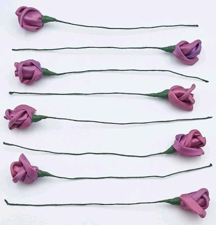 VTG Handmade Satin Ribbon Rose Bud Flower Bouquet Flexible Wire Stem Purple 8Pcs
