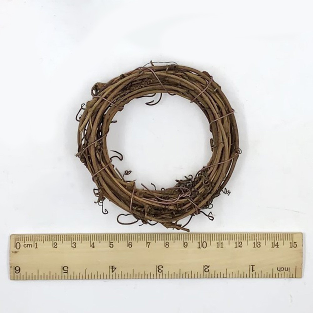 Festive Party Decoration Handcrafted Wicker Vine Ring for Unforgettable Events