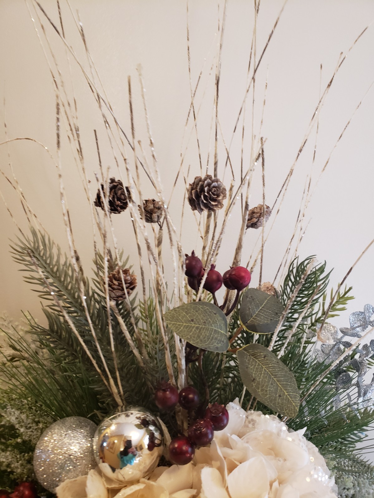 Cream Hydrangea Christmas Arrangement, Rustic Farmhouse Evergreen Decor