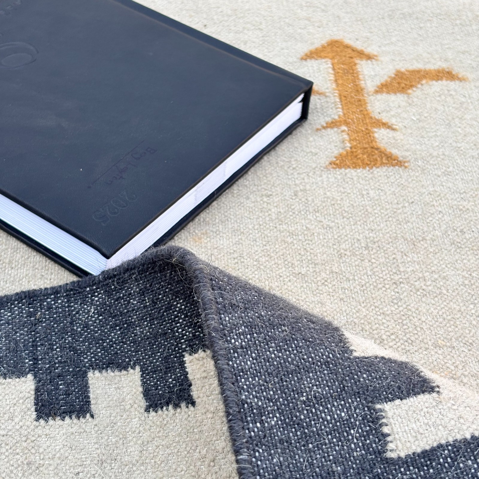 Boho Tribal Dhurrie Rug 2×3 ft Handwoven Wool Cotton Kilim mat