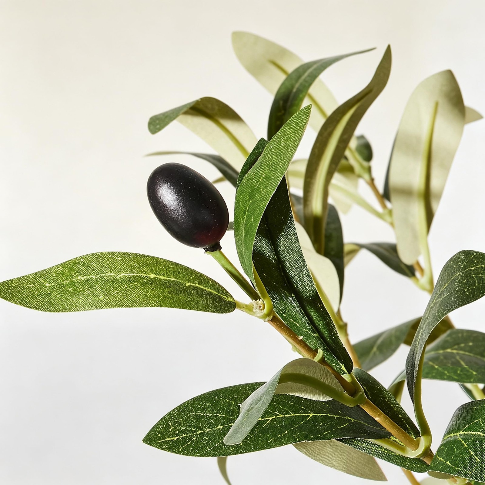 Artificial Olive Tree, 7FT Faux Olive Trees with Lifelike Olive Branches and …