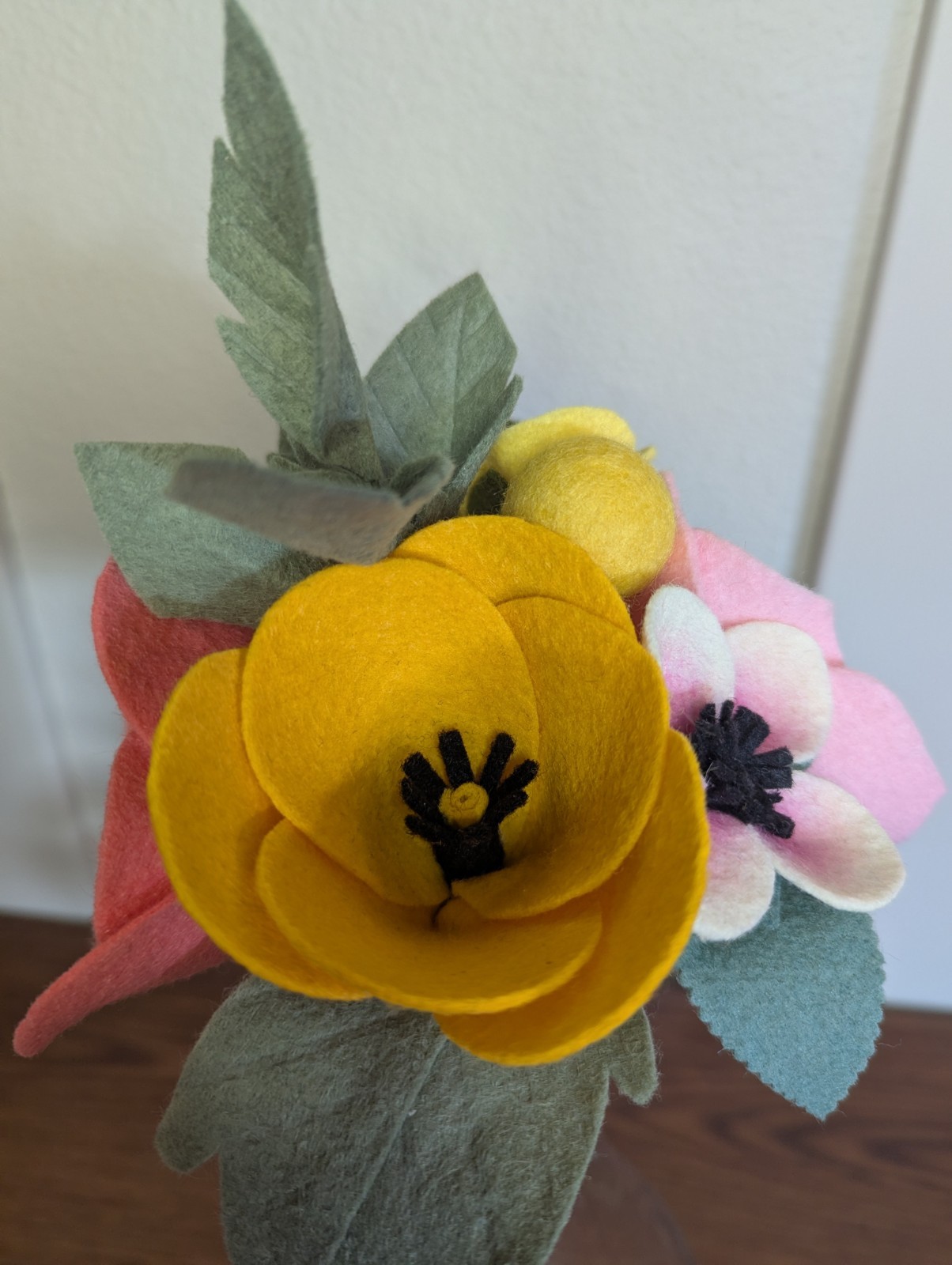 Beautiful Hand Cut Wool Blend Felt Flower Bouquet Gift Wrapped/Great Gift Idea!