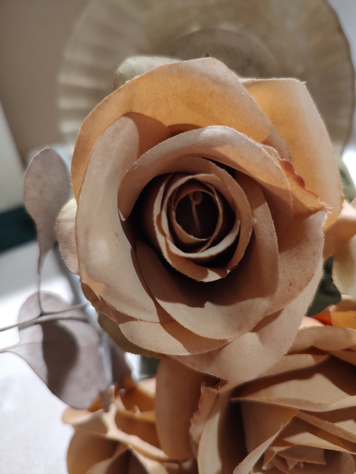 5 Heads Artificial Curled Edge Rose Bouquet Glass Bowl Wedding Table Home Decor