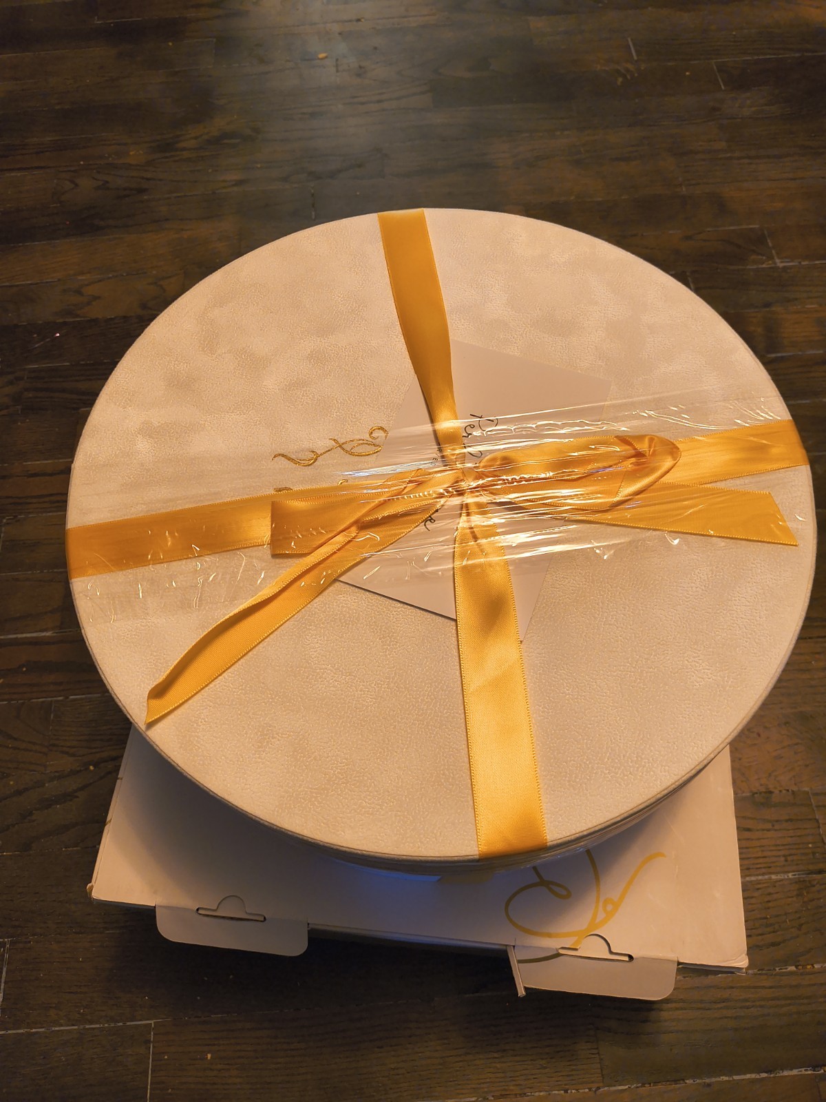 Perfectione Preserved Roses 50 Yellow Roses in a Box- Perfect For Any Occasion