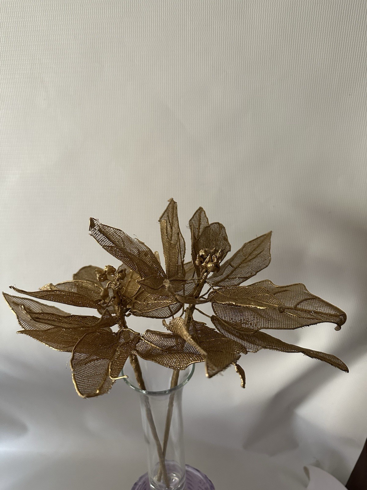 Lot Of 16 Gold Glittery Wire Mesh 12” Stem Poinsettias Decoration Vintage ￼