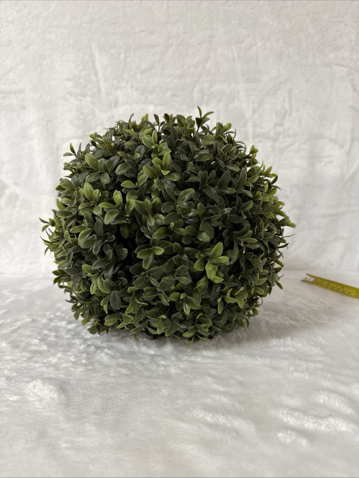 Homeford Synthetic Boxwood Plant Ball 9”Dx9”Wx9H”