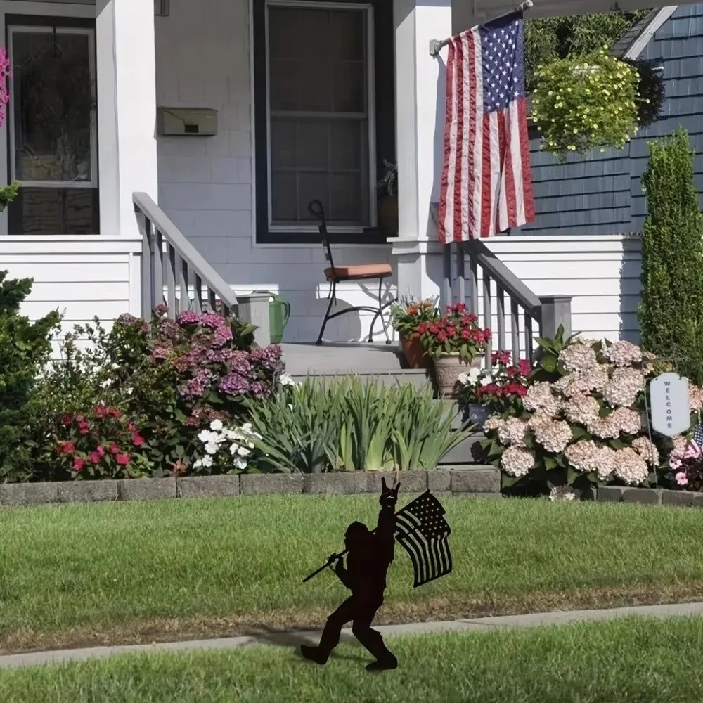 1pc Sasquatch Metal Garden Art – Americana Outdoor Party Decor