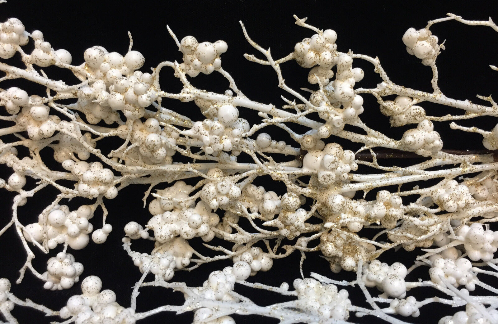 Twig Berry Spray Branch Stems 28″ Artificial White Gold Glitter Lot of 3