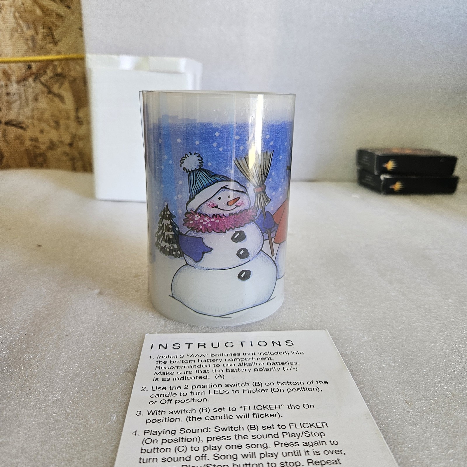 AVON Holiday Musical Flameless LED Pillar Candle Snowman Fun Christmas Decor