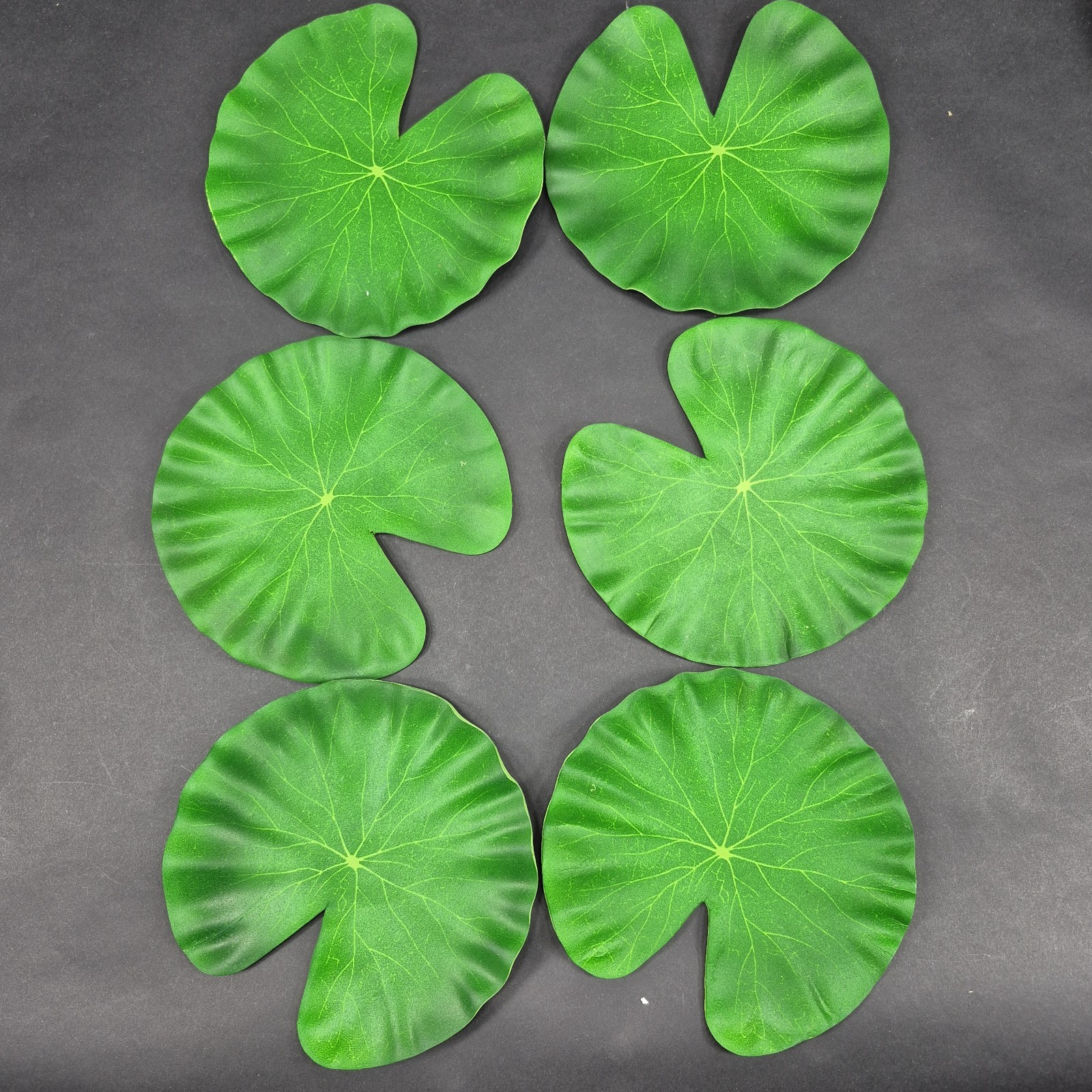 16PCS Artificial Lily Pads Floating Pond Flowers Lotus Plants Aquarium Decor Set