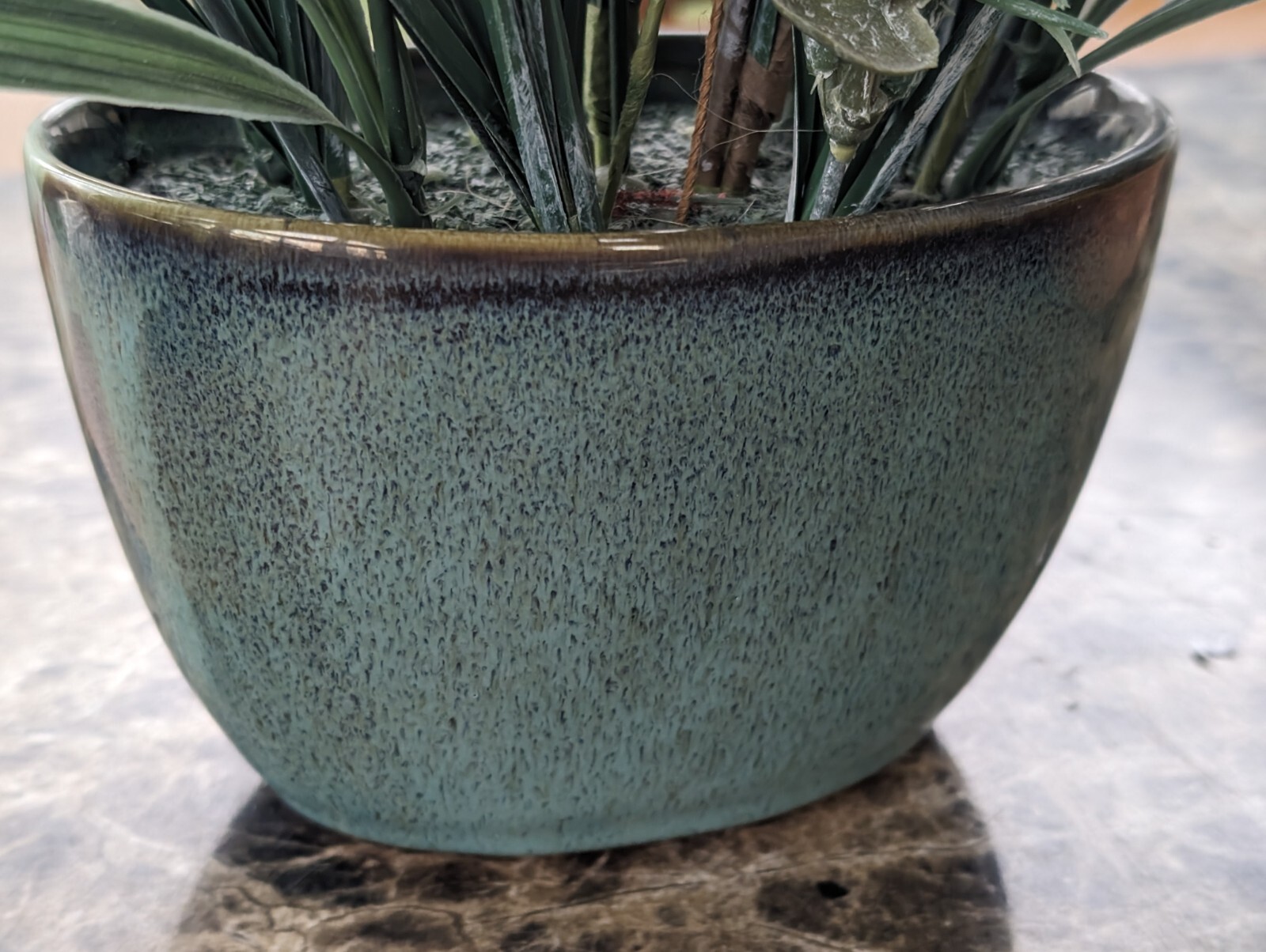 Artificial Onion Grass with Sea Shells Aqua Speckled Stoneware Ceramic Pot 14″