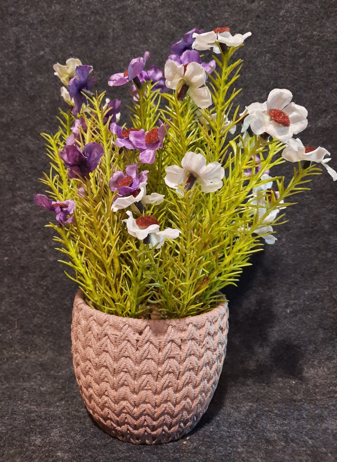 Dainty Faux Purple & White Flowers & Greenery In Woven Design Resin Flower Pot!