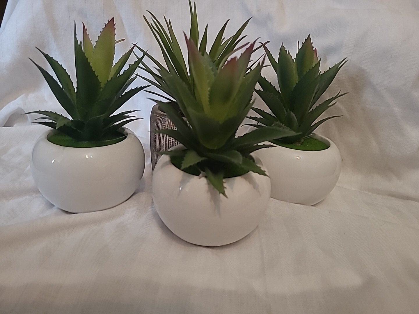 Set of 4 Decorative & Artificial Green Plants-White In Ceramic Pots W/baskets