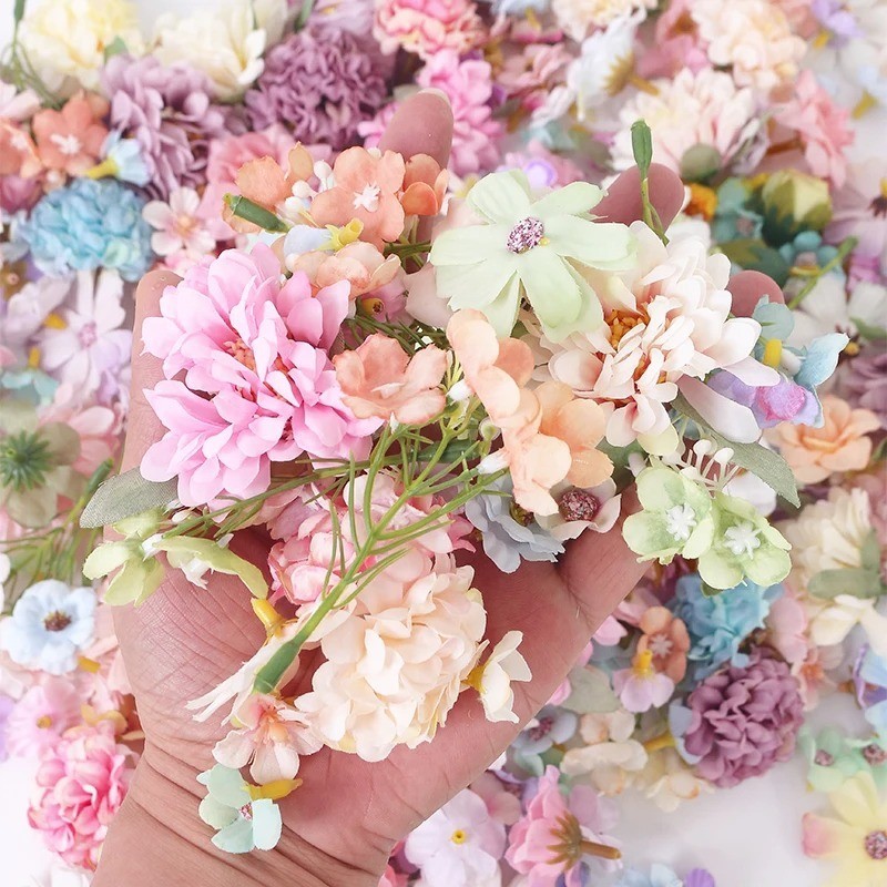 20/50Pcs Mini Random Mix Artificial Flowers Silk Fake Flowers for Home Decor Wed